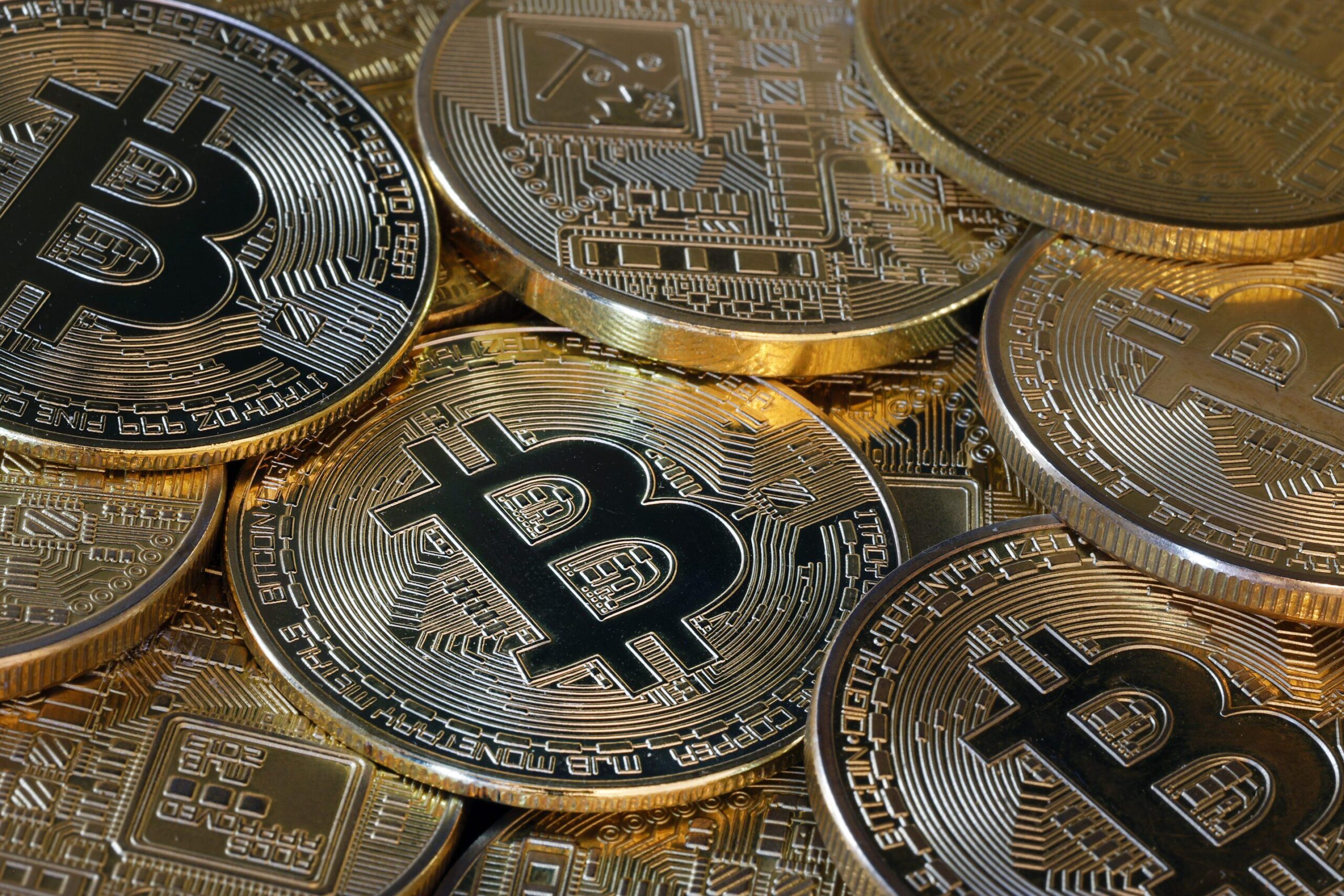 Bitcoin’s Impact on Political and Economic Crises Explored