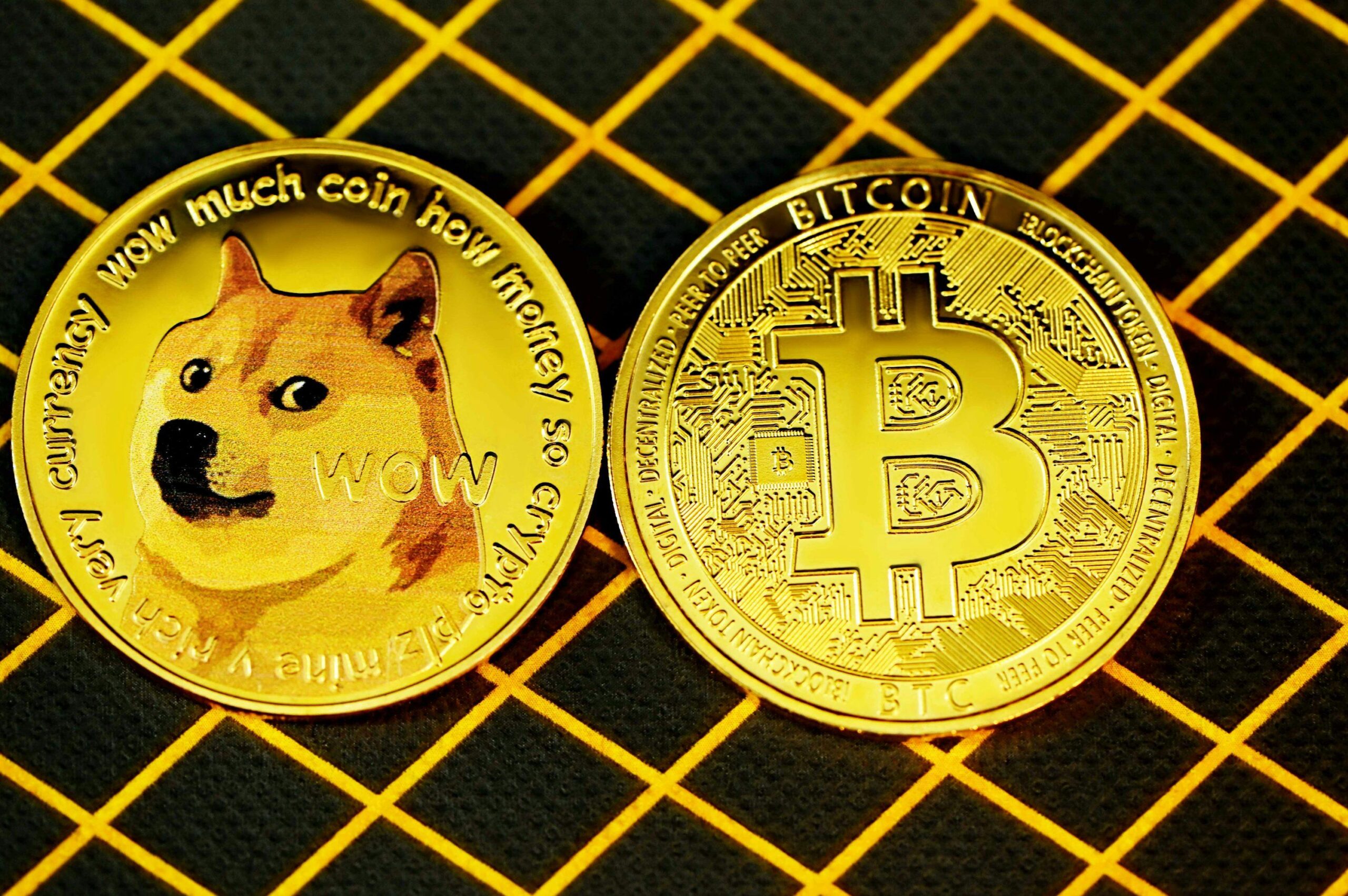 Analyzing Dogecoin Price Trends and Future Predictions